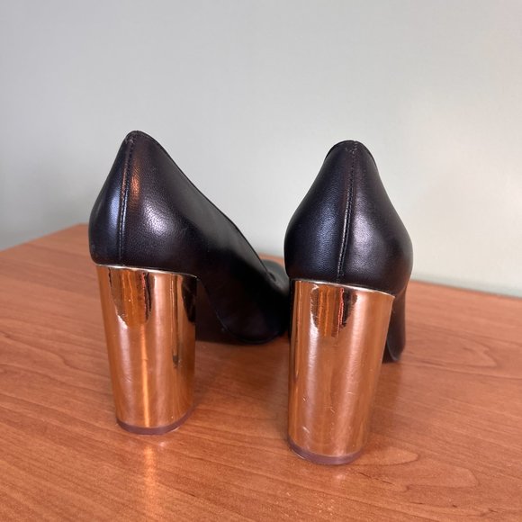 Nine West Black Pump With Gold Block Heel Size 6 - Picture 4 of 9